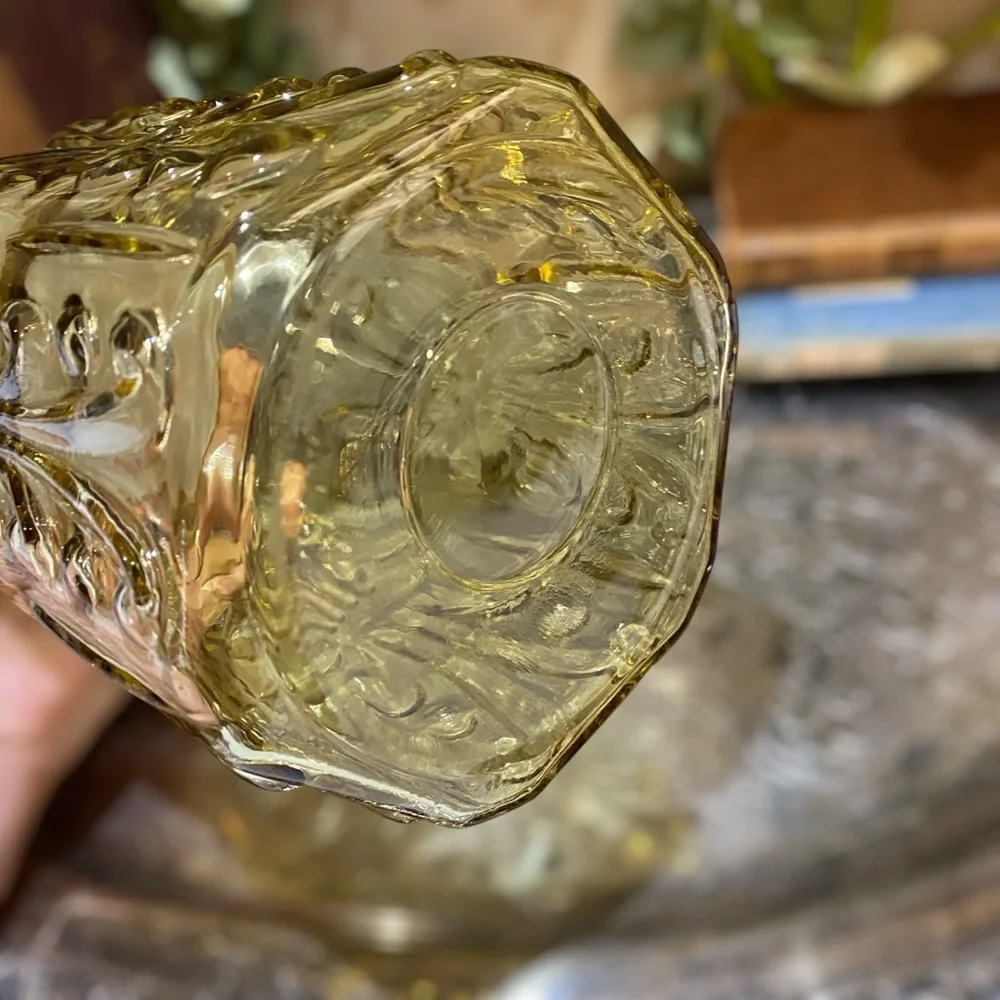 Vintage LE Smith Amber Large Canister Imperial Atterbury Scroll